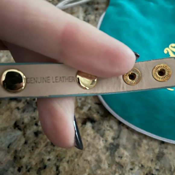 Rustic Cuff wrap bracelet - Picture 4 of 4